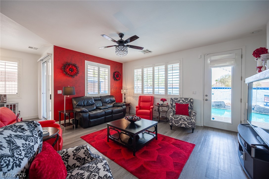 10212 Crystal Arch Avenue Las Vegas NV 89129