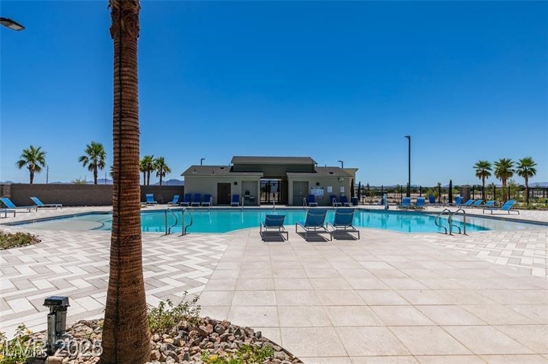 5609 Thunder Blue Avenue Las Vegas NV 89122