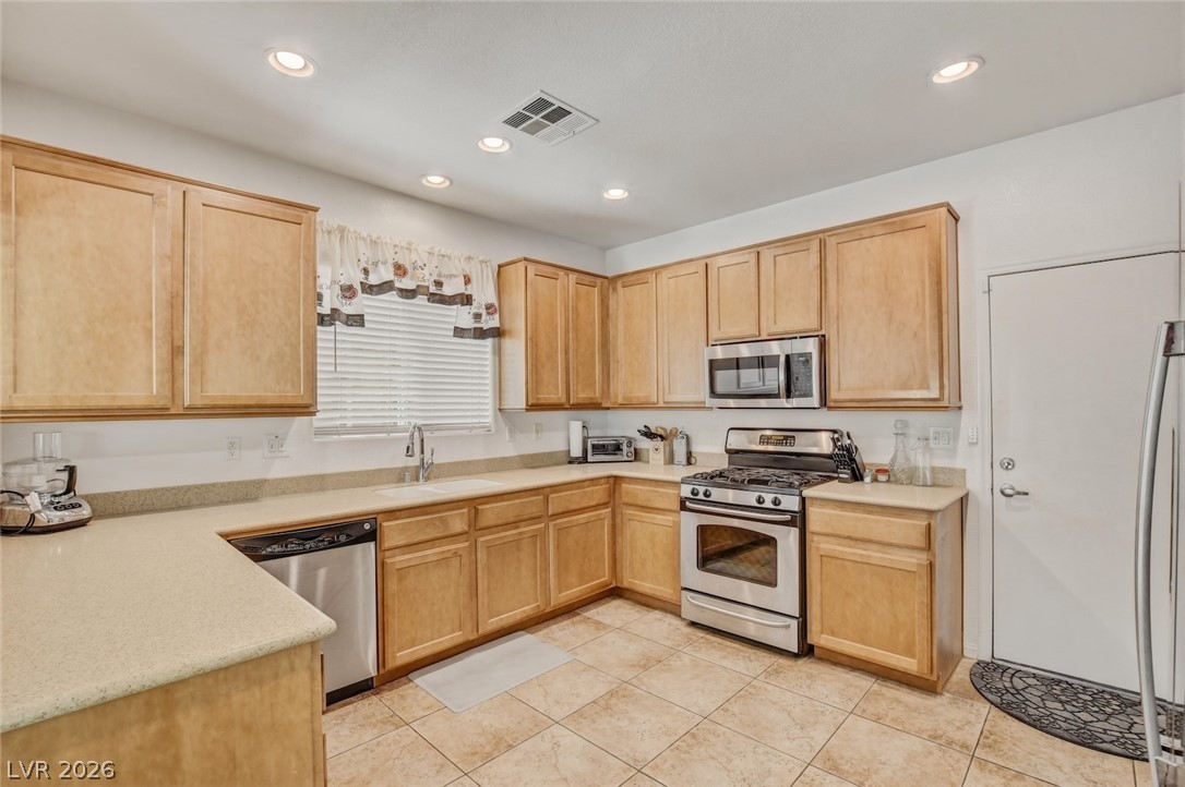 7932 Kelburn Hill Street Las Vegas NV 89131