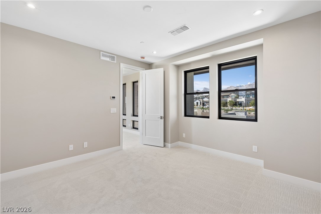 77 Tiller Point Street Las Vegas NV 89138
