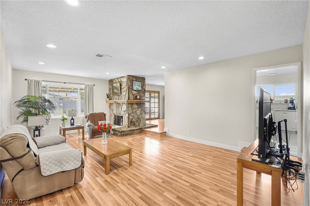 6917 Creekside Lane Las Vegas NV 89145