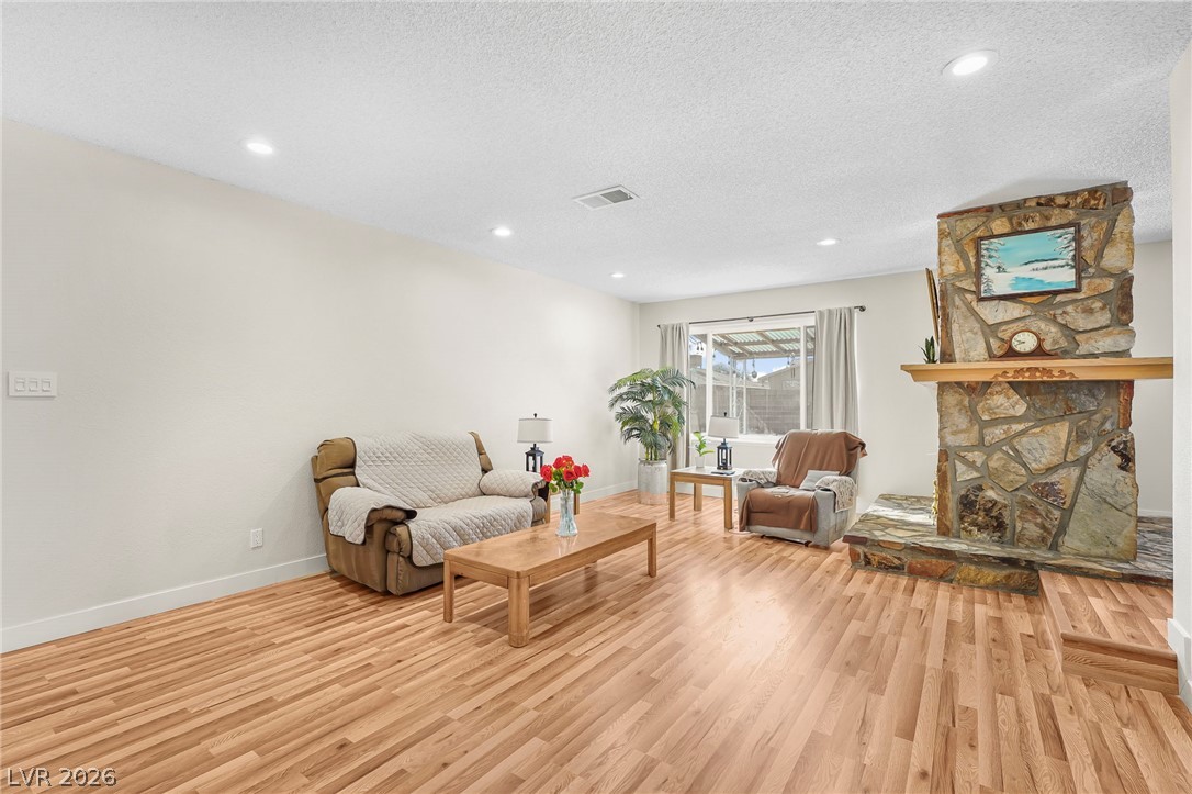 6917 Creekside Lane Las Vegas NV 89145