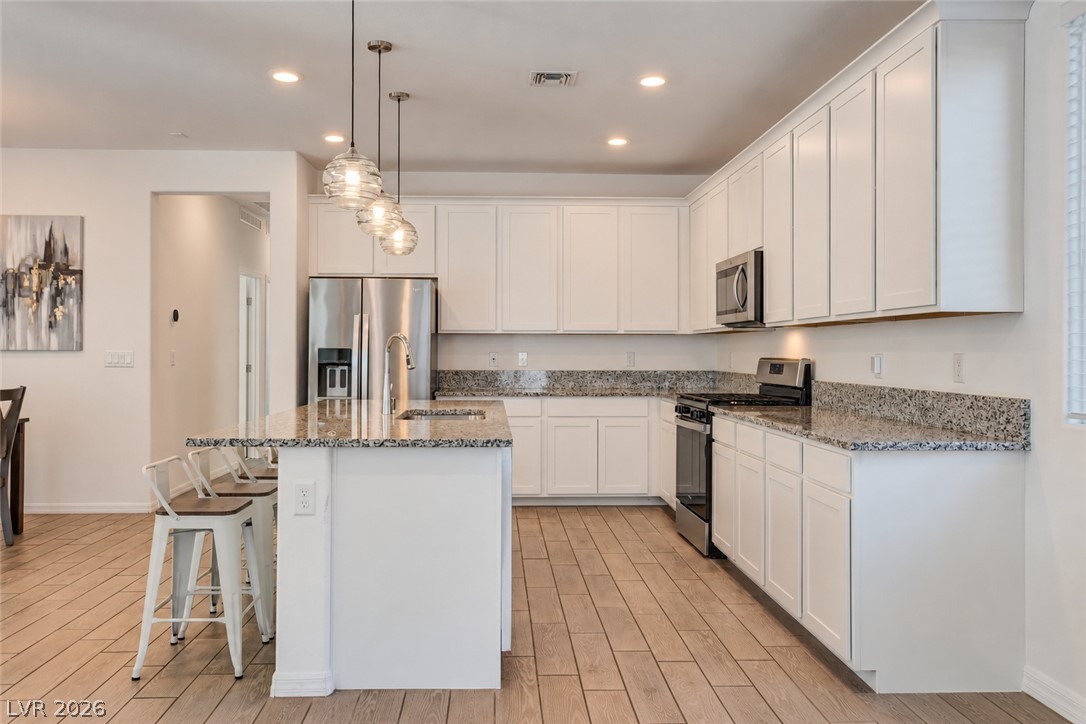 8085 Texas Hills Street Las Vegas NV 89113