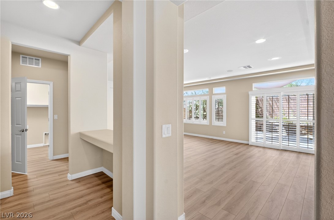 9735 Panther Hollow Street Las Vegas NV 89141