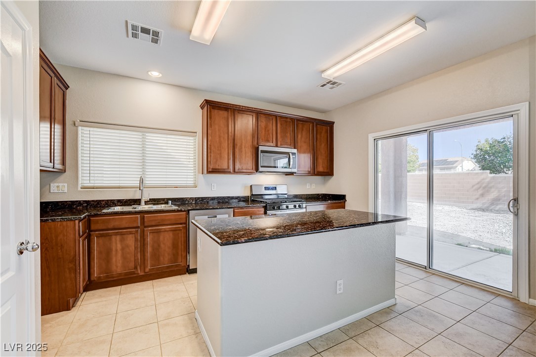 6024 Peacock Pine Street North Las Vegas NV 89031