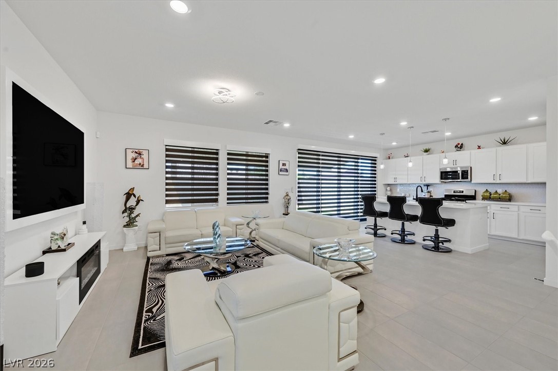 2933 Little Current Road North Las Vegas NV 89086
