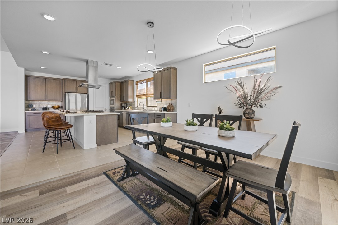 9783 Evergreen Pine Street Las Vegas NV 89166