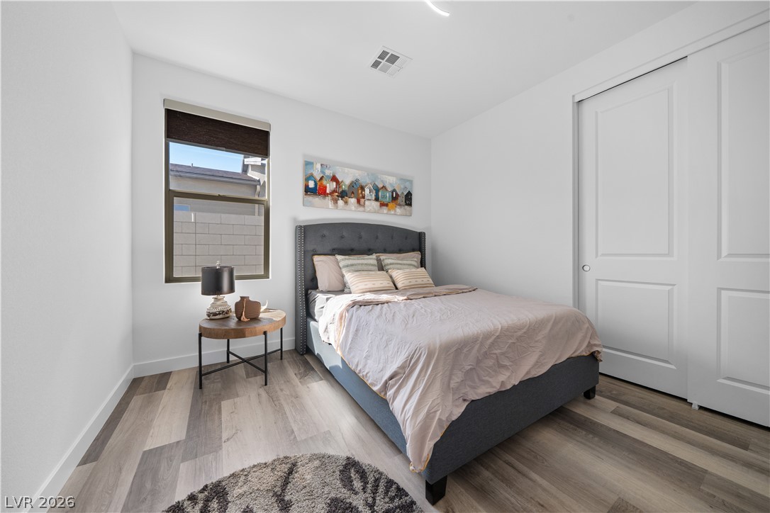 9783 Evergreen Pine Street Las Vegas NV 89166