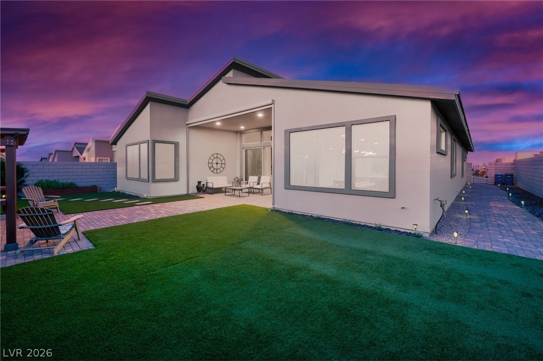 9783 Evergreen Pine Street Las Vegas NV 89166