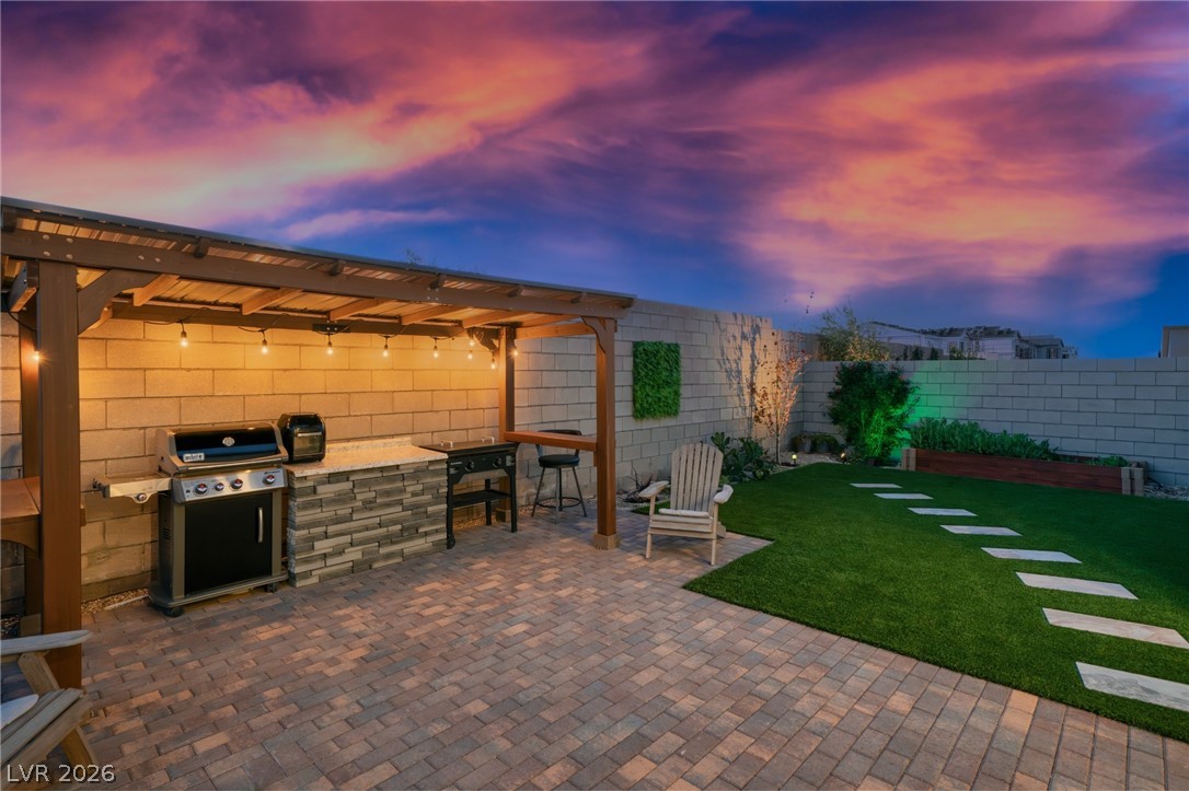 9783 Evergreen Pine Street Las Vegas NV 89166
