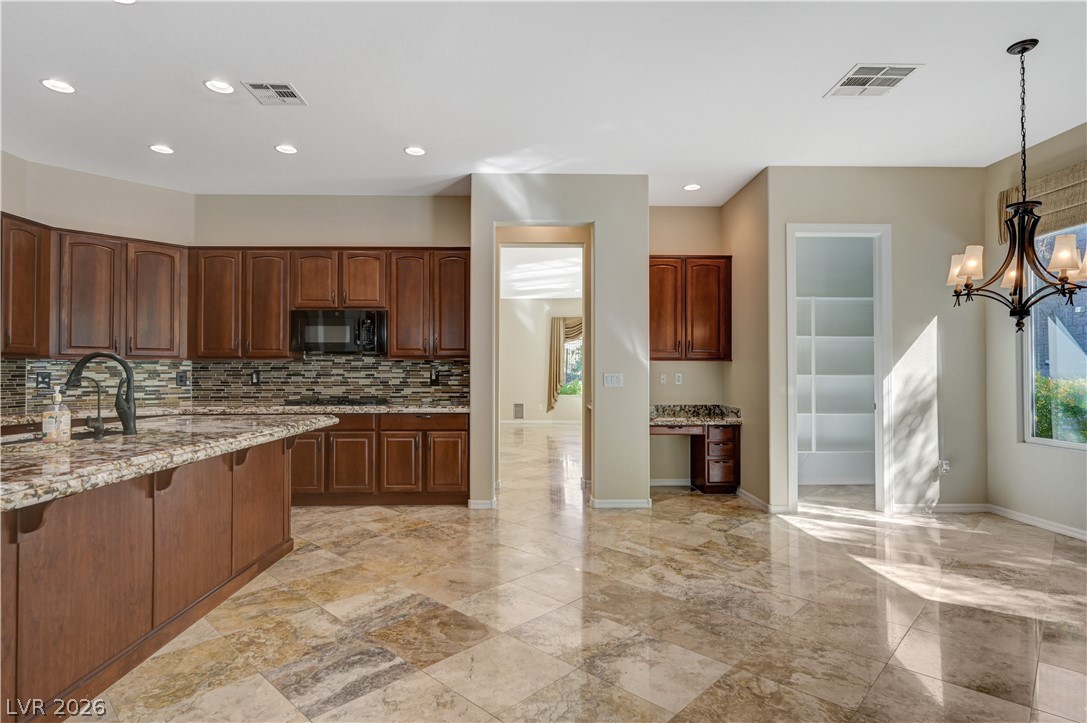 2365 Fayetteville Avenue Henderson NV 89052