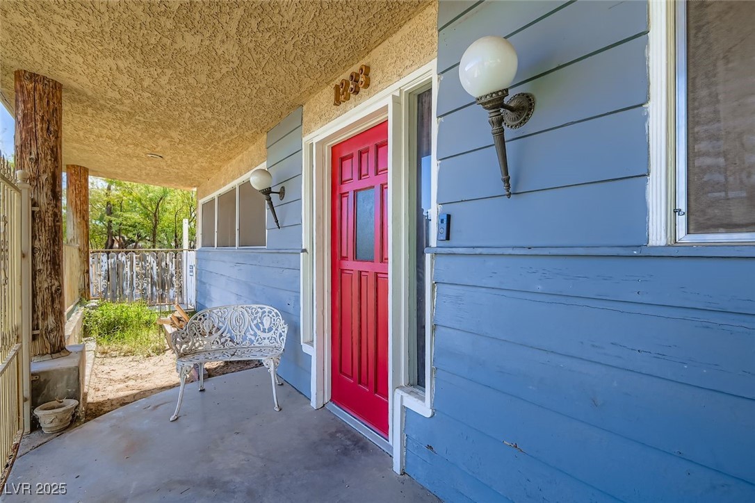 1233 Comstock Drive Las Vegas NV 89106