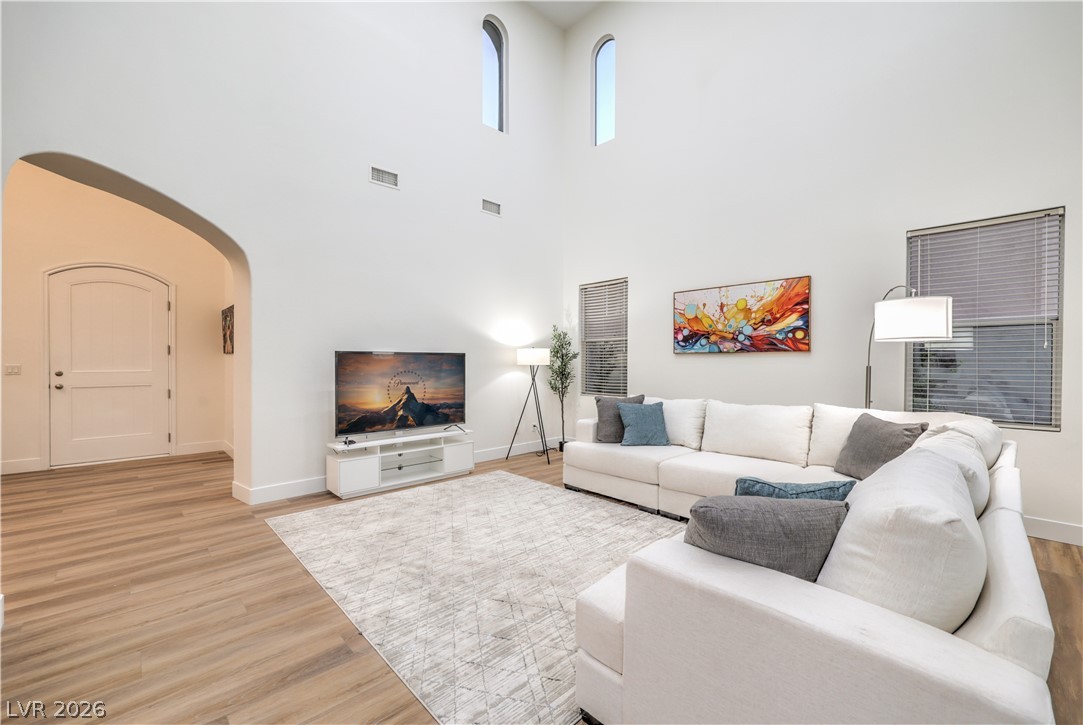 2571 Red Springs Drive Las Vegas NV 89135
