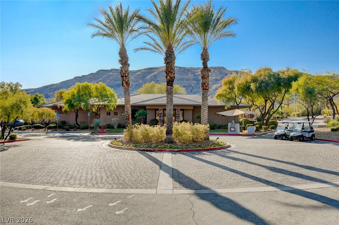 2571 Red Springs Drive Las Vegas NV 89135