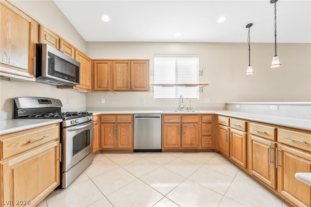 109 Whitetail Archery Avenue North Las Vegas NV 89084