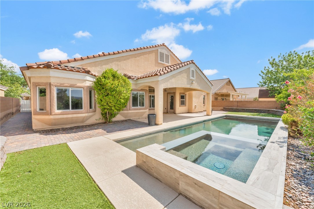 109 Whitetail Archery Avenue North Las Vegas NV 89084