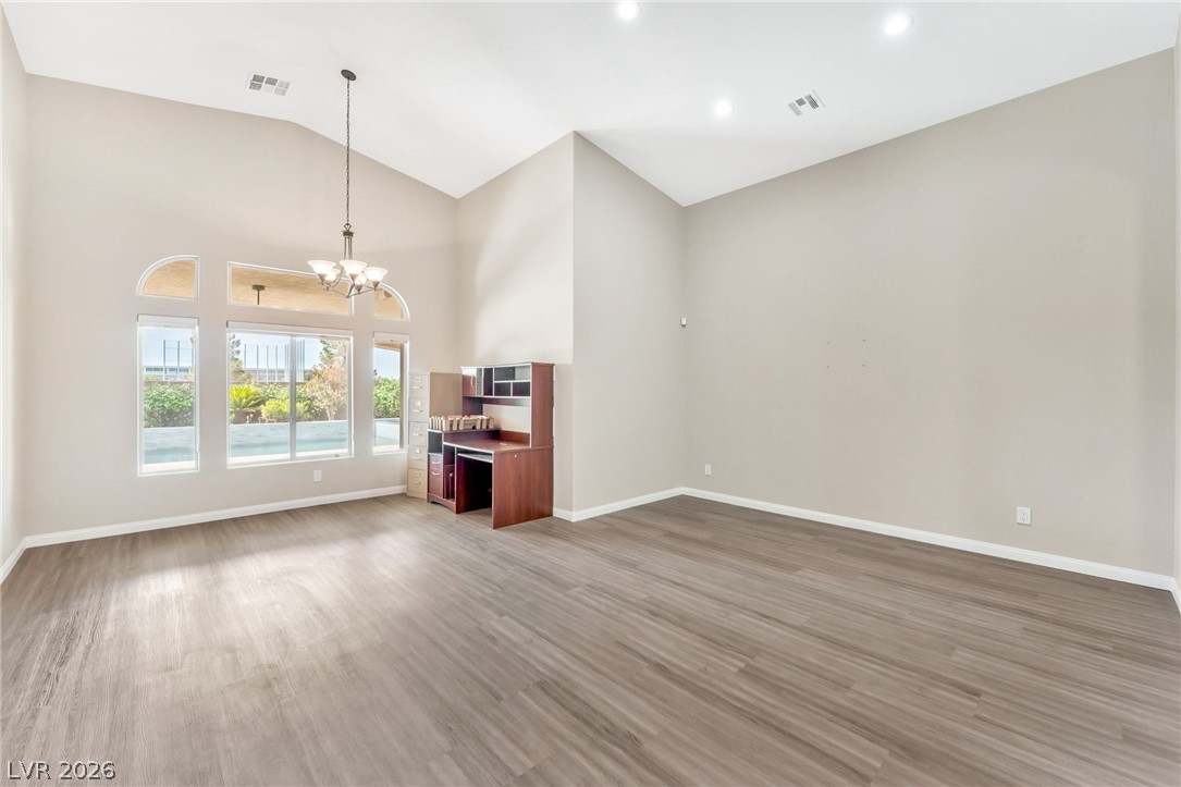 109 Whitetail Archery Avenue North Las Vegas NV 89084