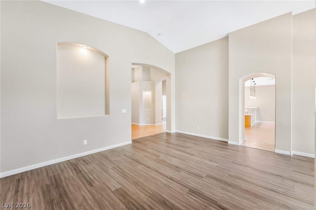 109 Whitetail Archery Avenue North Las Vegas NV 89084