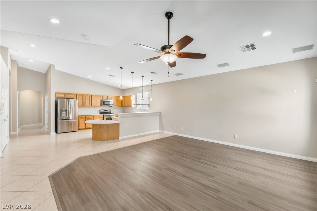 109 Whitetail Archery Avenue North Las Vegas NV 89084