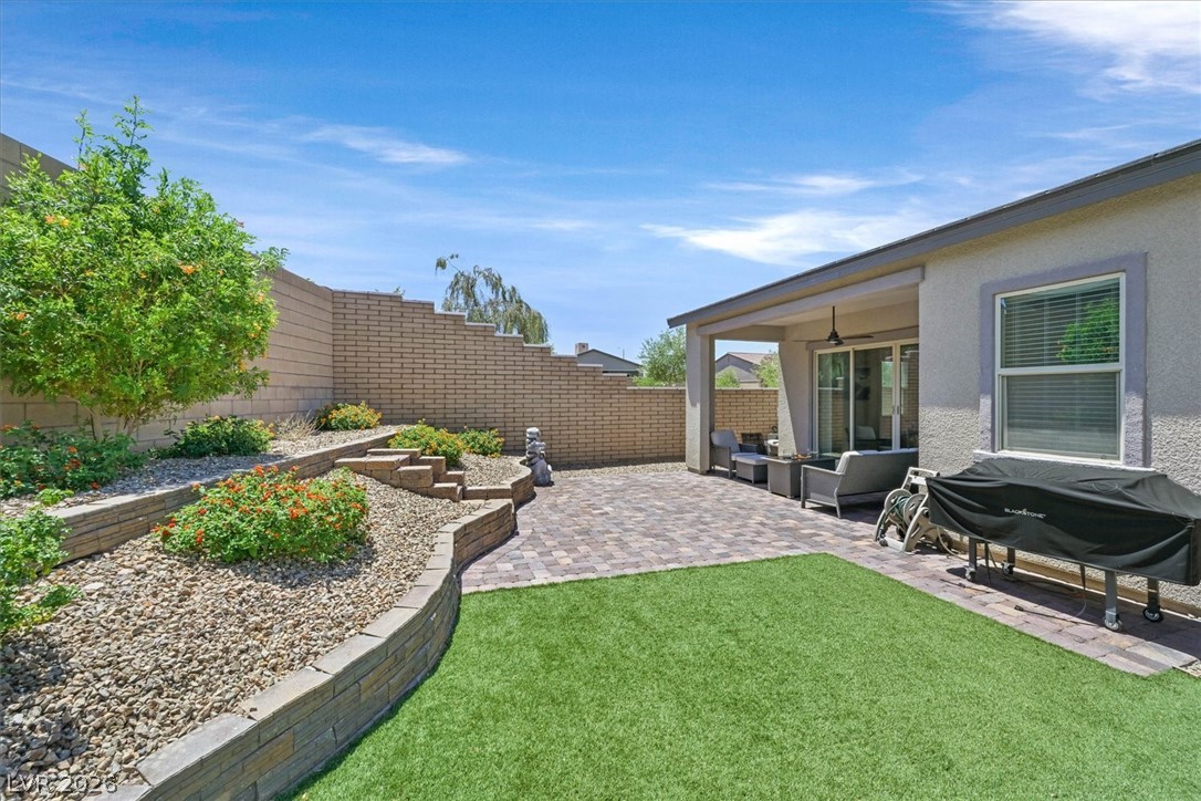 548 Comodo Street Henderson NV 89011