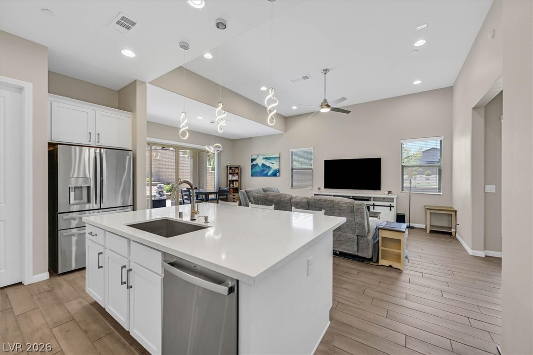 548 Comodo Street Henderson NV 89011