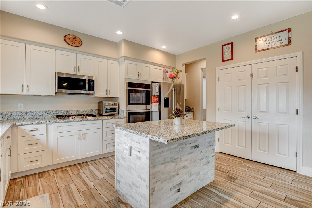 3400 Lacebark Pine Street Las Vegas NV 89129