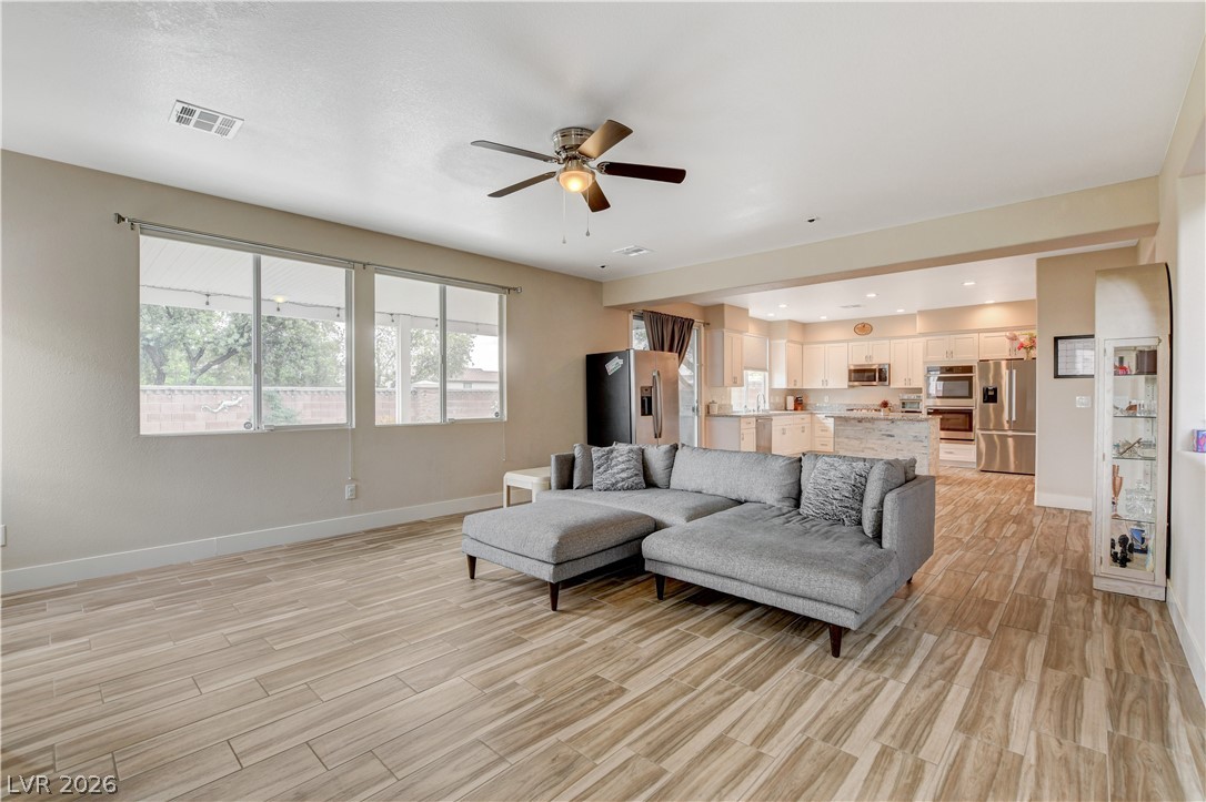 3400 Lacebark Pine Street Las Vegas NV 89129