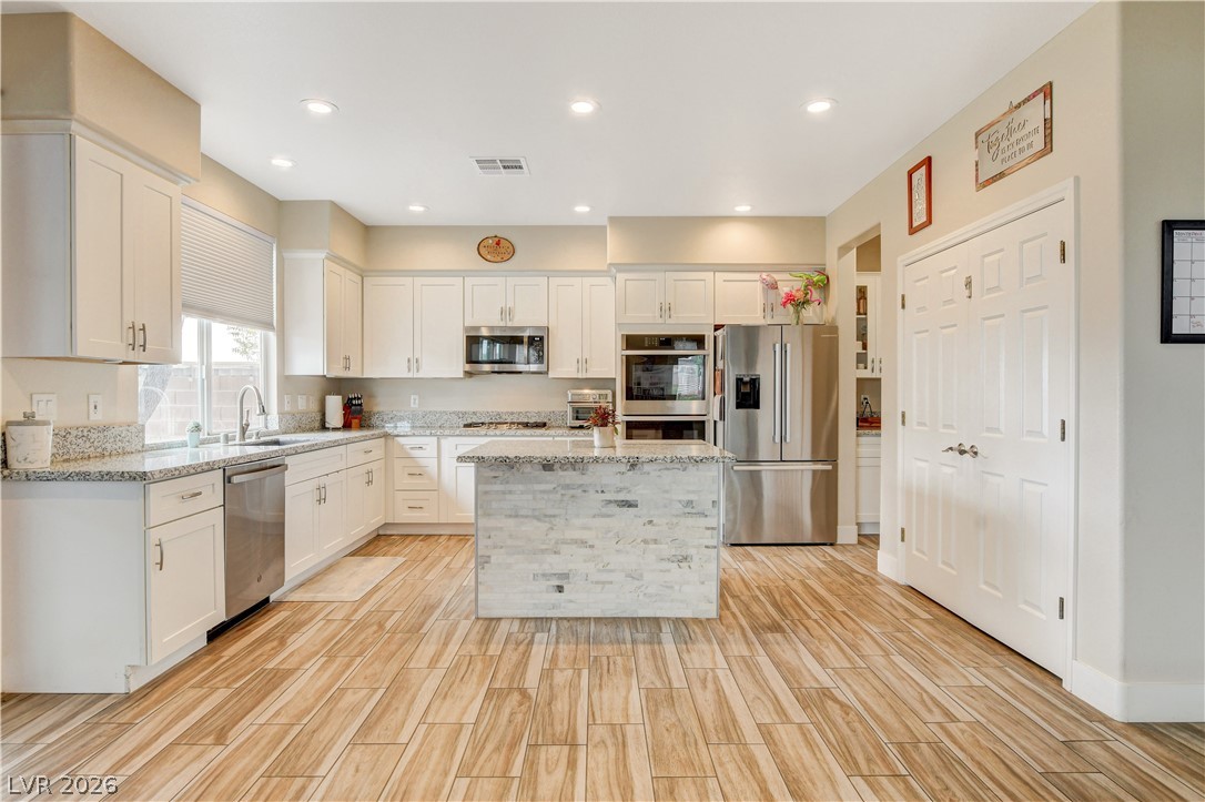 3400 Lacebark Pine Street Las Vegas NV 89129