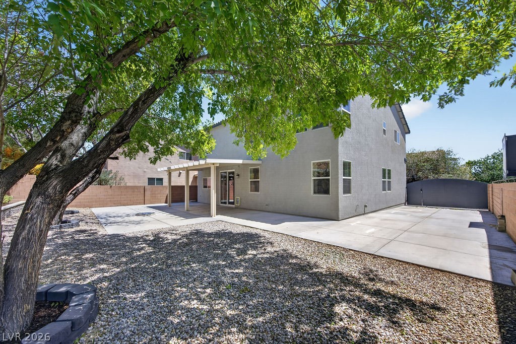 8733 Apiary Wind Street Las Vegas NV 89131