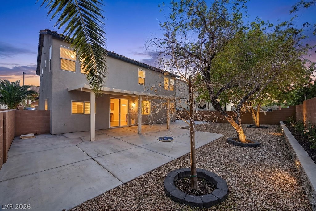 8733 Apiary Wind Street Las Vegas NV 89131