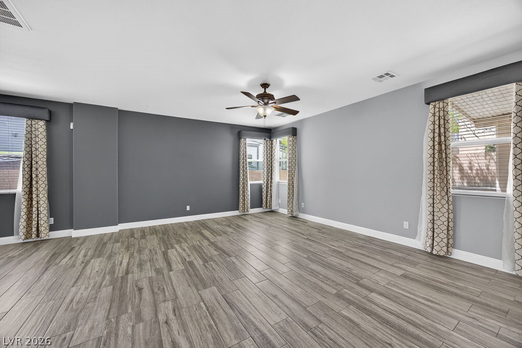 8733 Apiary Wind Street Las Vegas NV 89131