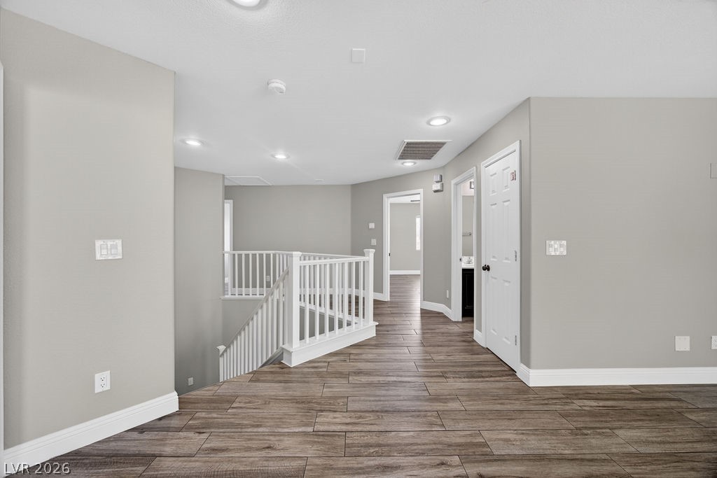 8733 Apiary Wind Street Las Vegas NV 89131
