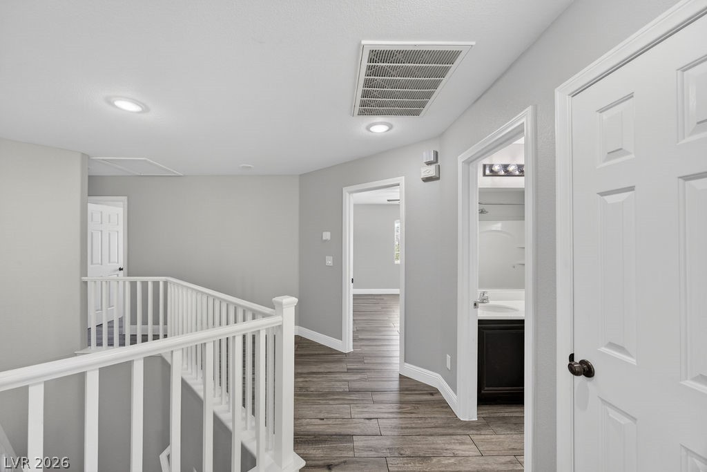 8733 Apiary Wind Street Las Vegas NV 89131