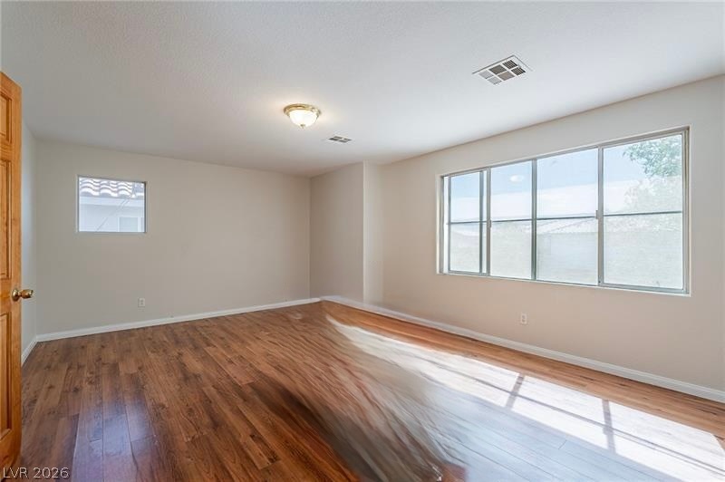 3588 White Mountain Street Las Vegas NV 89147