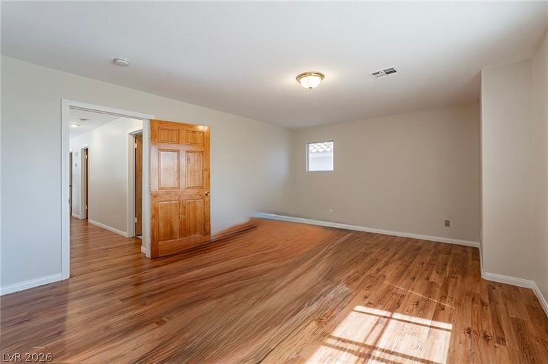 3588 White Mountain Street Las Vegas NV 89147