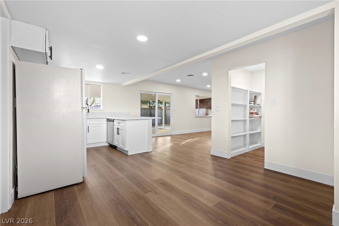 5605 Seabaugh Avenue Las Vegas NV 89107
