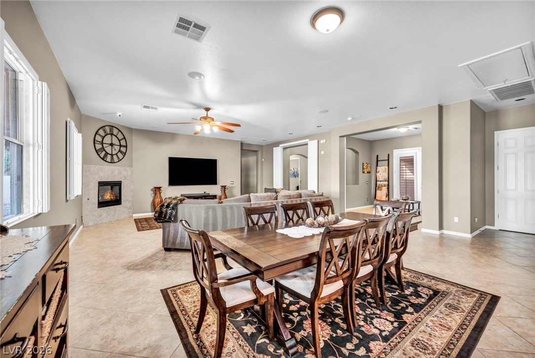 8114 Villa Del Cielo Street Las Vegas NV 89131