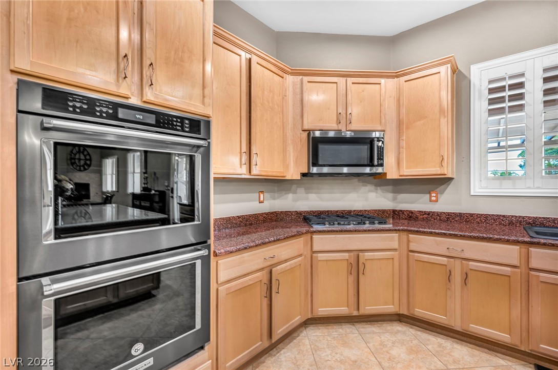 8114 Villa Del Cielo Street Las Vegas NV 89131