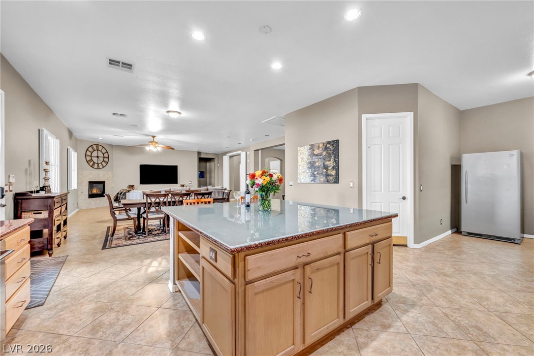 8114 Villa Del Cielo Street Las Vegas NV 89131