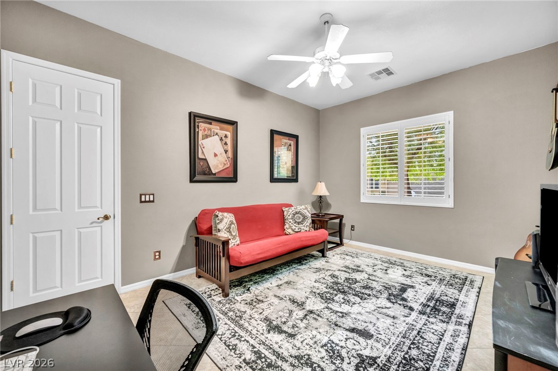 8114 Villa Del Cielo Street Las Vegas NV 89131