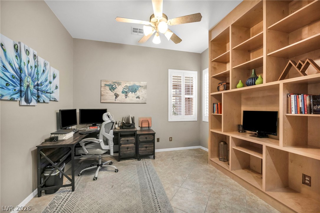 8114 Villa Del Cielo Street Las Vegas NV 89131