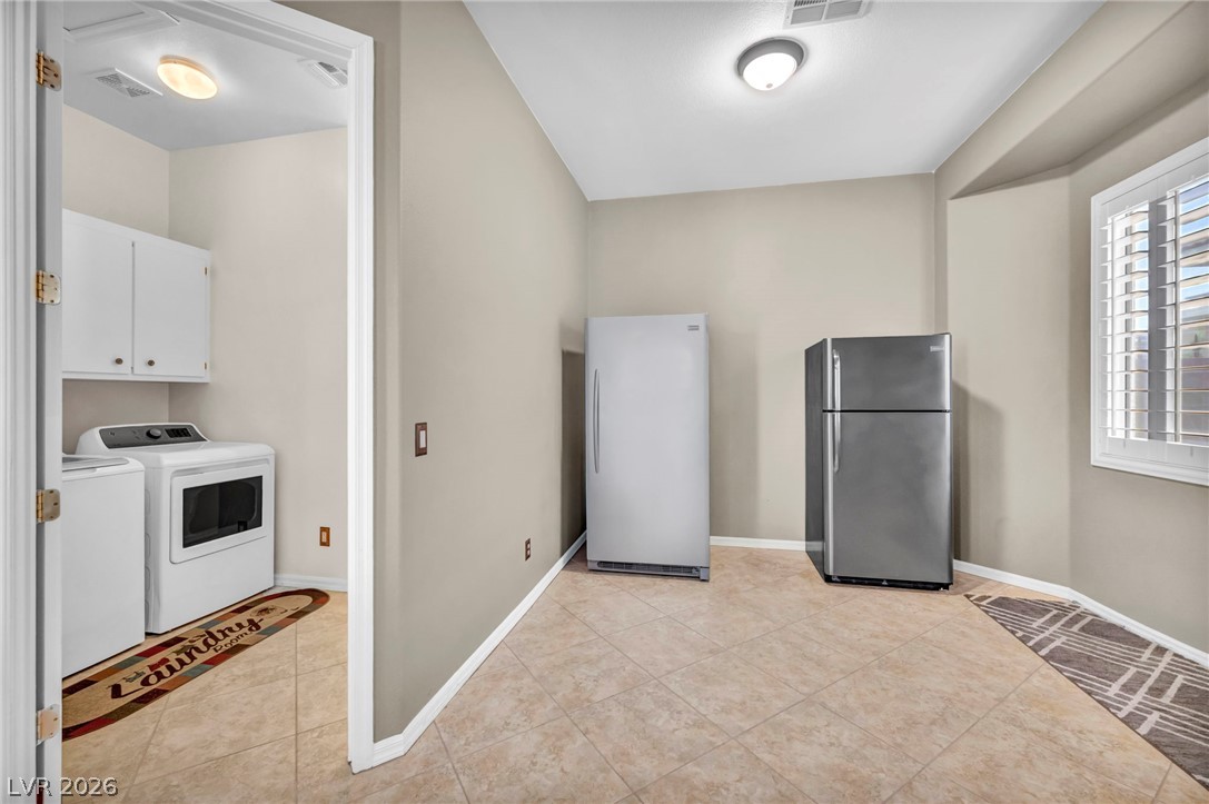 8114 Villa Del Cielo Street Las Vegas NV 89131