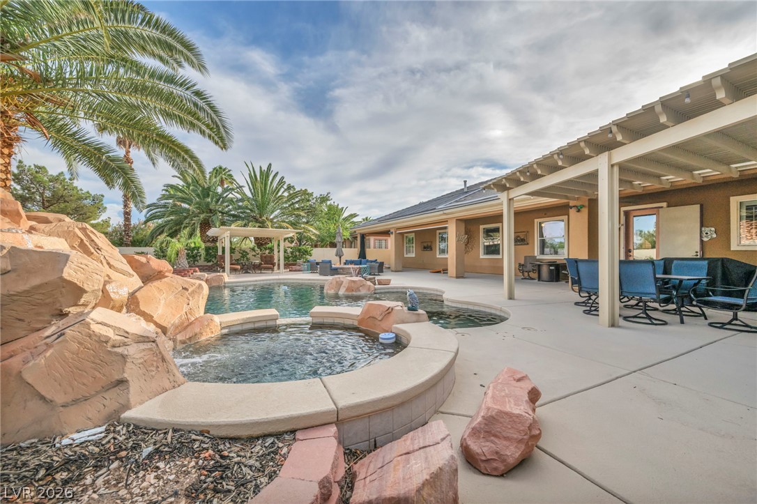 8114 Villa Del Cielo Street Las Vegas NV 89131
