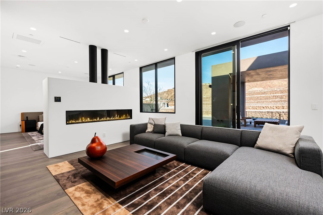 10 Sanctuary Peak Court Henderson NV 89012