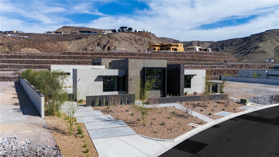 10 Sanctuary Peak Court Henderson NV 89012