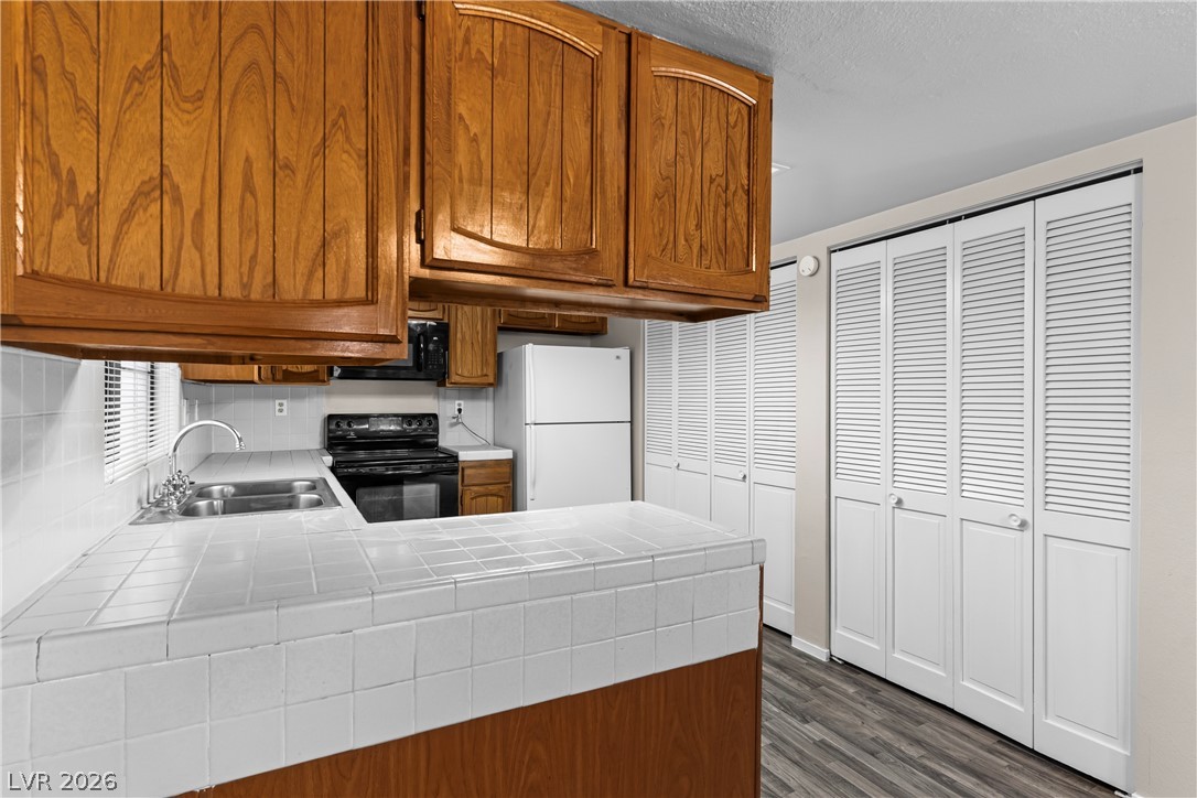 3251 Dawnflower Street 2 Las Vegas NV 89121