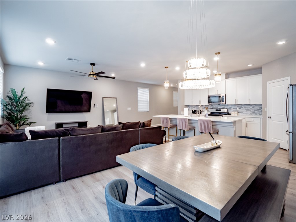 7746 Alder Landing Street Las Vegas NV 89113