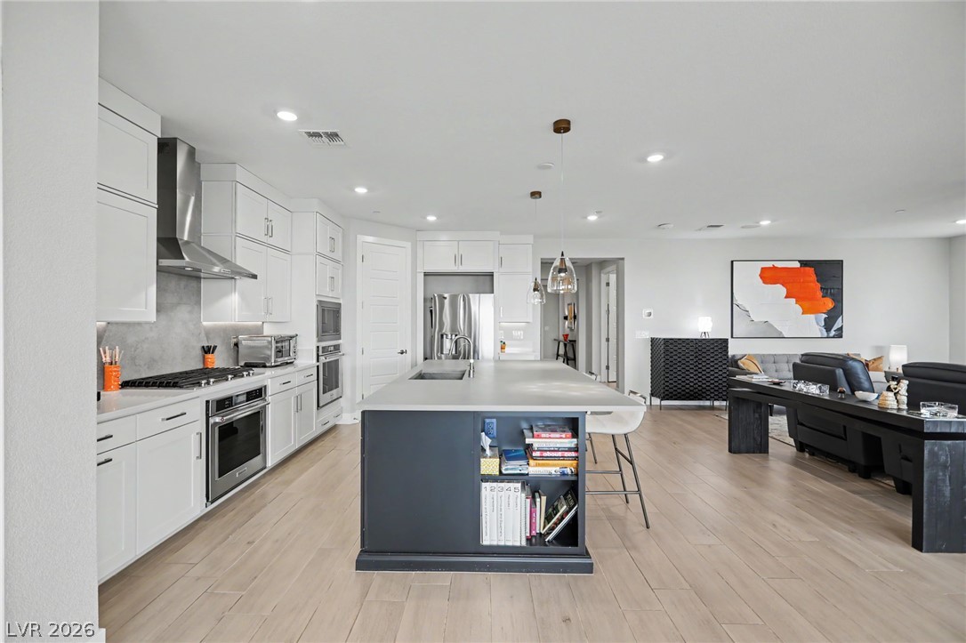 6412 Belgrossa Bend Street Las Vegas NV 89166