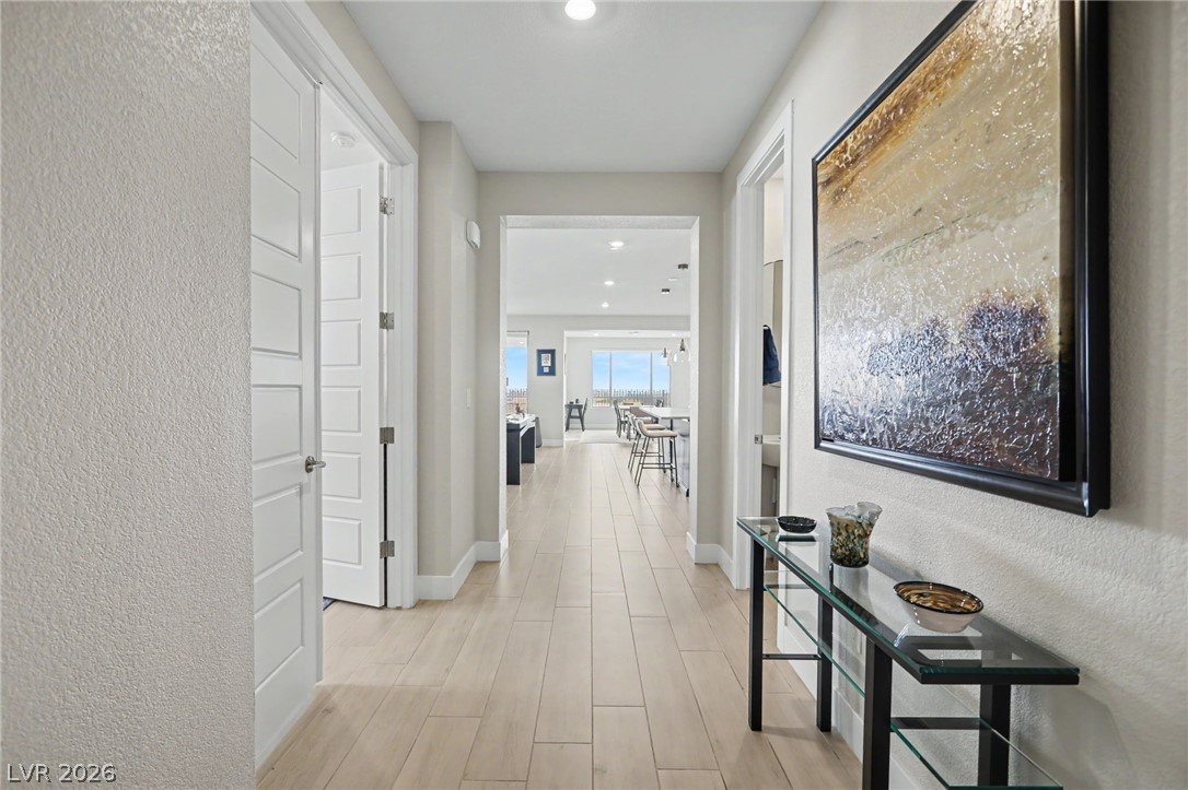 6412 Belgrossa Bend Street Las Vegas NV 89166