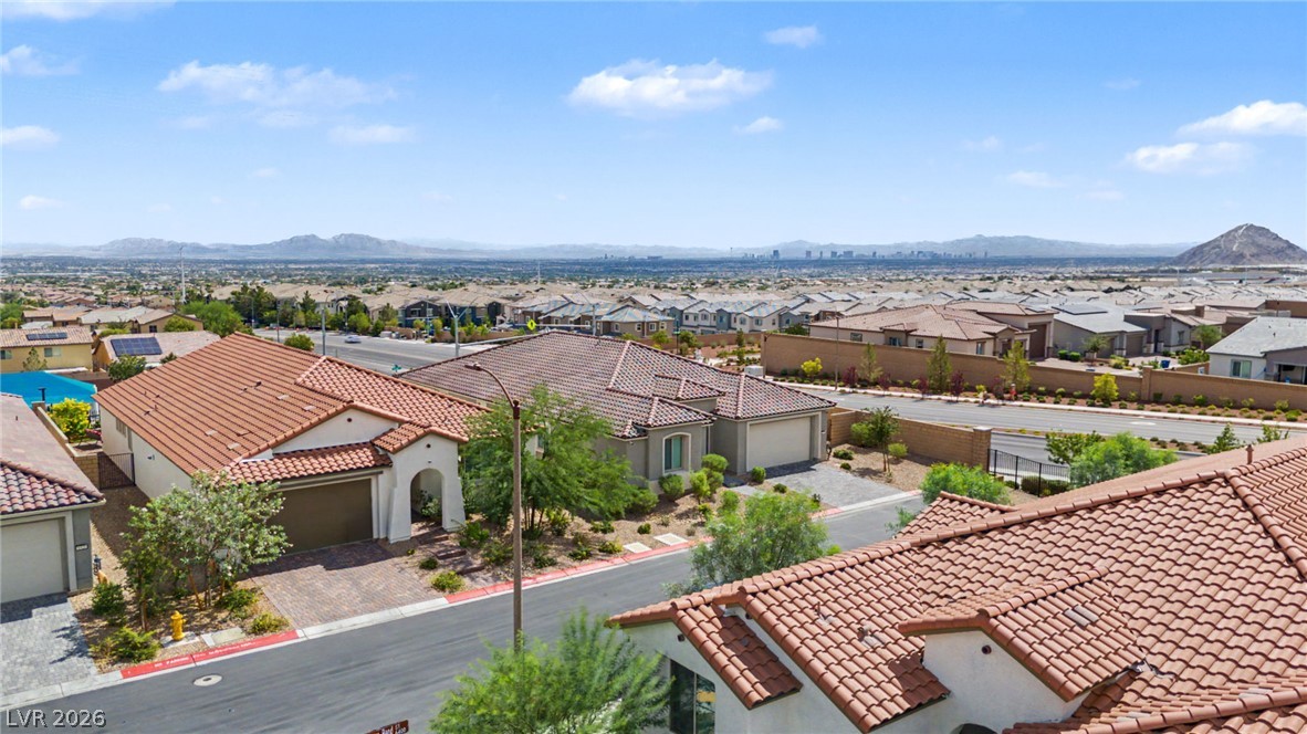 6412 Belgrossa Bend Street Las Vegas NV 89166